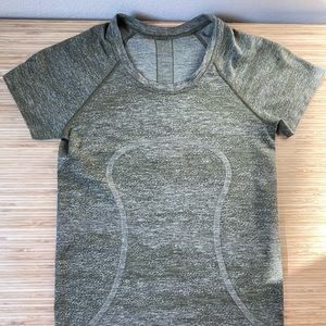 Lululemon swiftly tech shirt